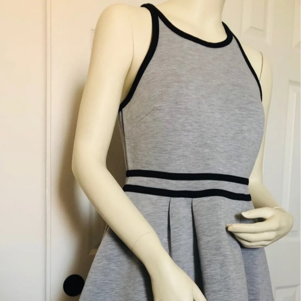 Mossimo Heather Gray Scuba Knit Fit and‎ Flare Skater Dress Black Trim Size M